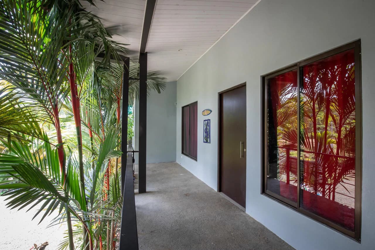 Apartment Hotel with Owners Suite, Fantastic Oportunity for Hostel in Uvita - photo 12