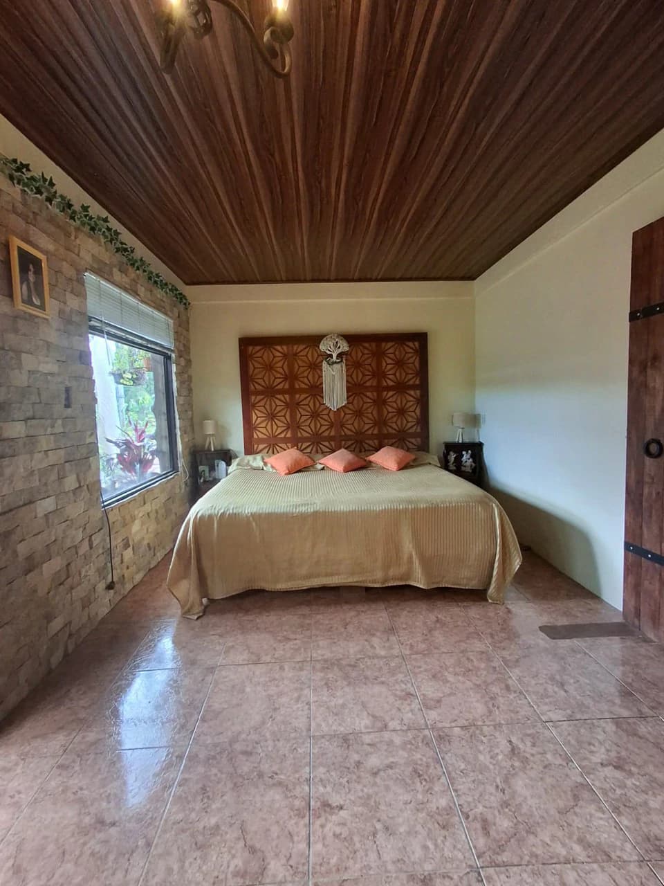 Casa Scenic Escape: Stylish cabin home with Panoramic Views!Views! - photo 6
