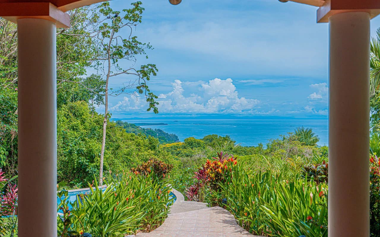 Whale's Tail Ocean View Estate with Extra Lot in Between Uvita and Dominical - photo 86