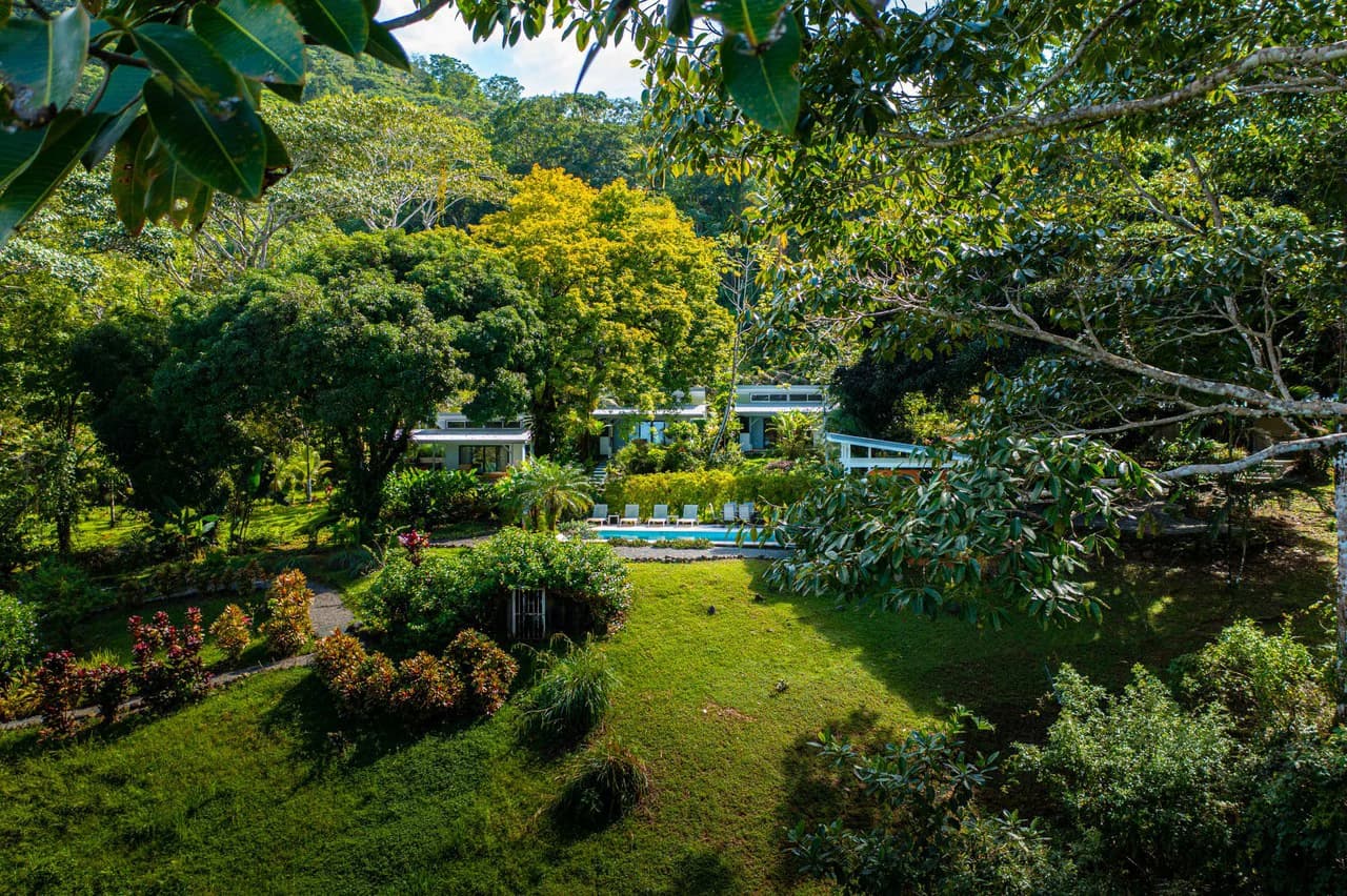 Estate Property in Escaleras, Multi-Use, Residential/HOTEL/Commercial - photo 93
