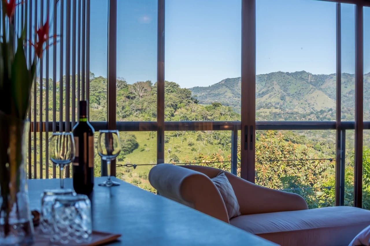BARONS RESORT BOUTIQUE HOTEL: HOTEL BAR & RESTAURANT - photo 40
