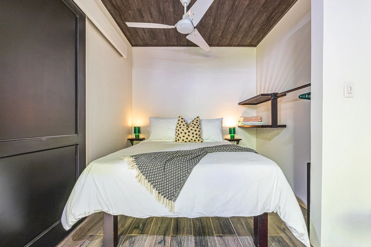 5 Out Of 5 Star Hotel for sale! - photo 25