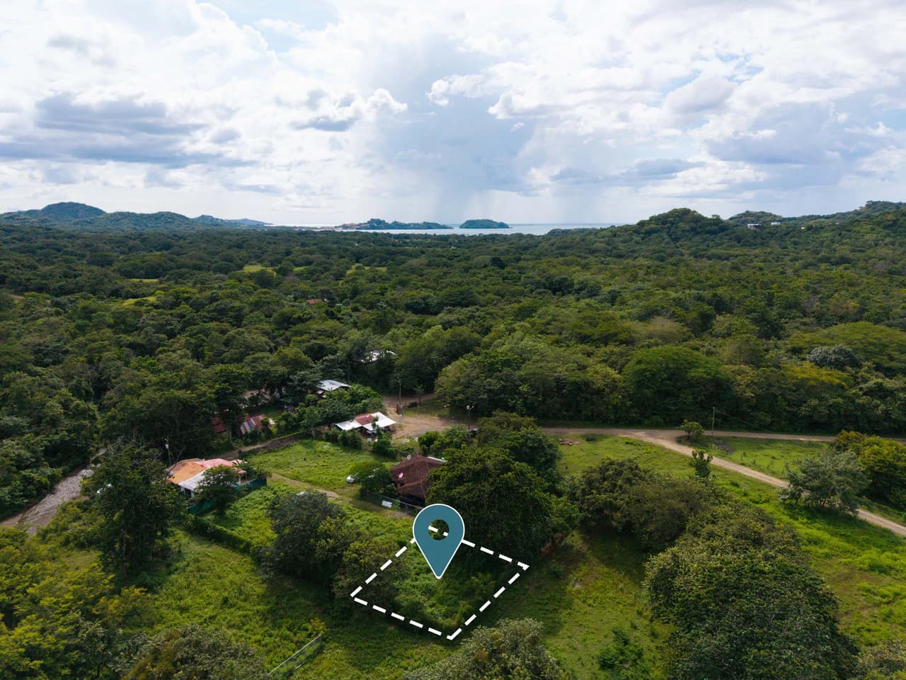 424m2 Lot with Water in Playa Potrero: Ready-to-Build Lot with Approved Plans & Renders - photo 6