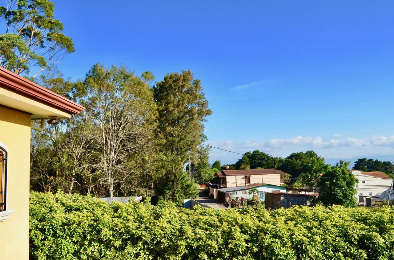 Countryside and Mountain House For Sale in San pablo - photo 36