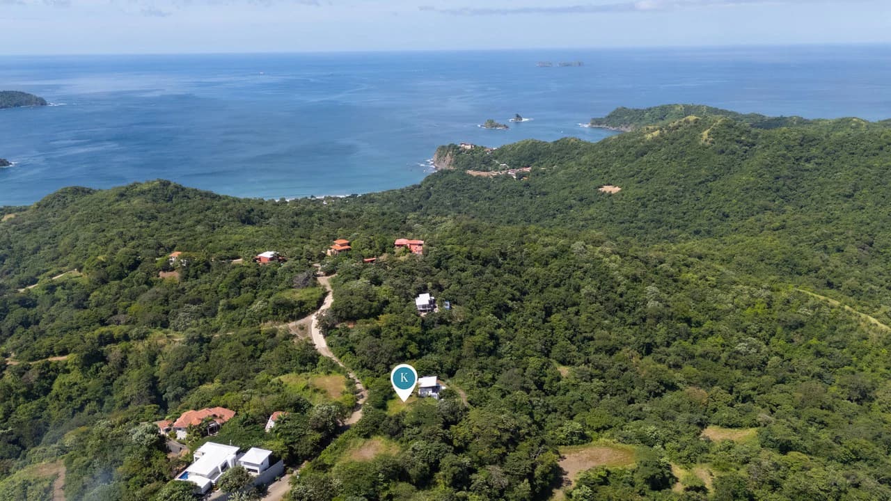 Pacific Heights Double Pad Lot: Spectacular Lot with Panoramic Ocean and Mountain Views!
