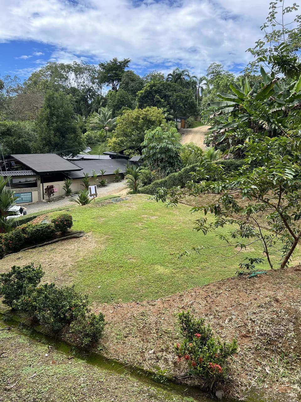 Playa Hermosa: Two Locations to Build, Permits Ready - photo 32