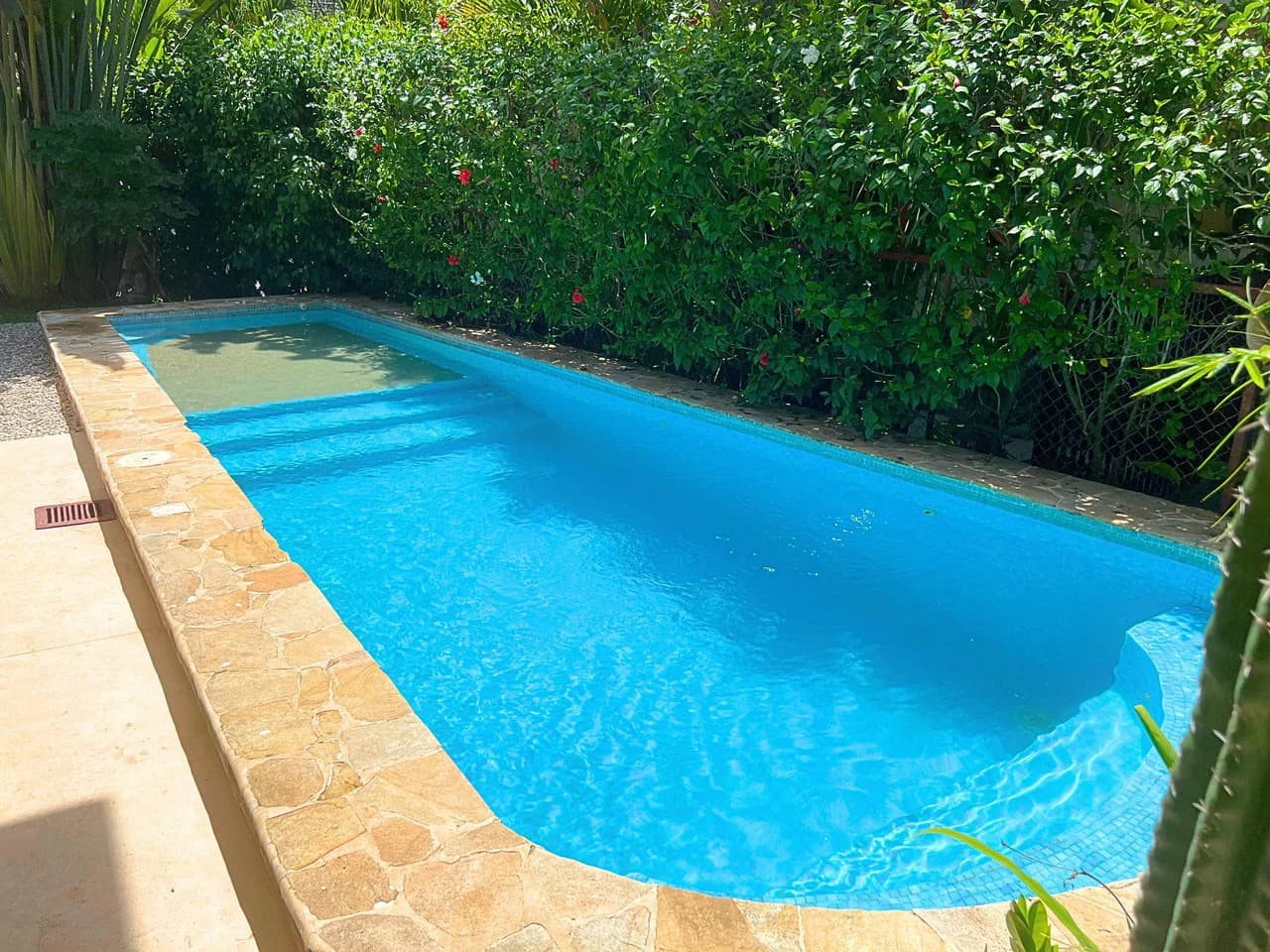 Santa Teresa 2 Bedroom House + 6 Rental Apartments: A Multi Unit Vacation Rental with Pool & Steps from the beach - photo 15