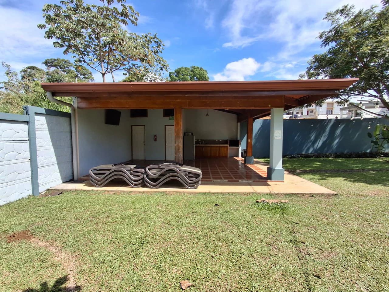 Casa Provenza...: New Single Level Home - Secure Gated Community! - photo 17
