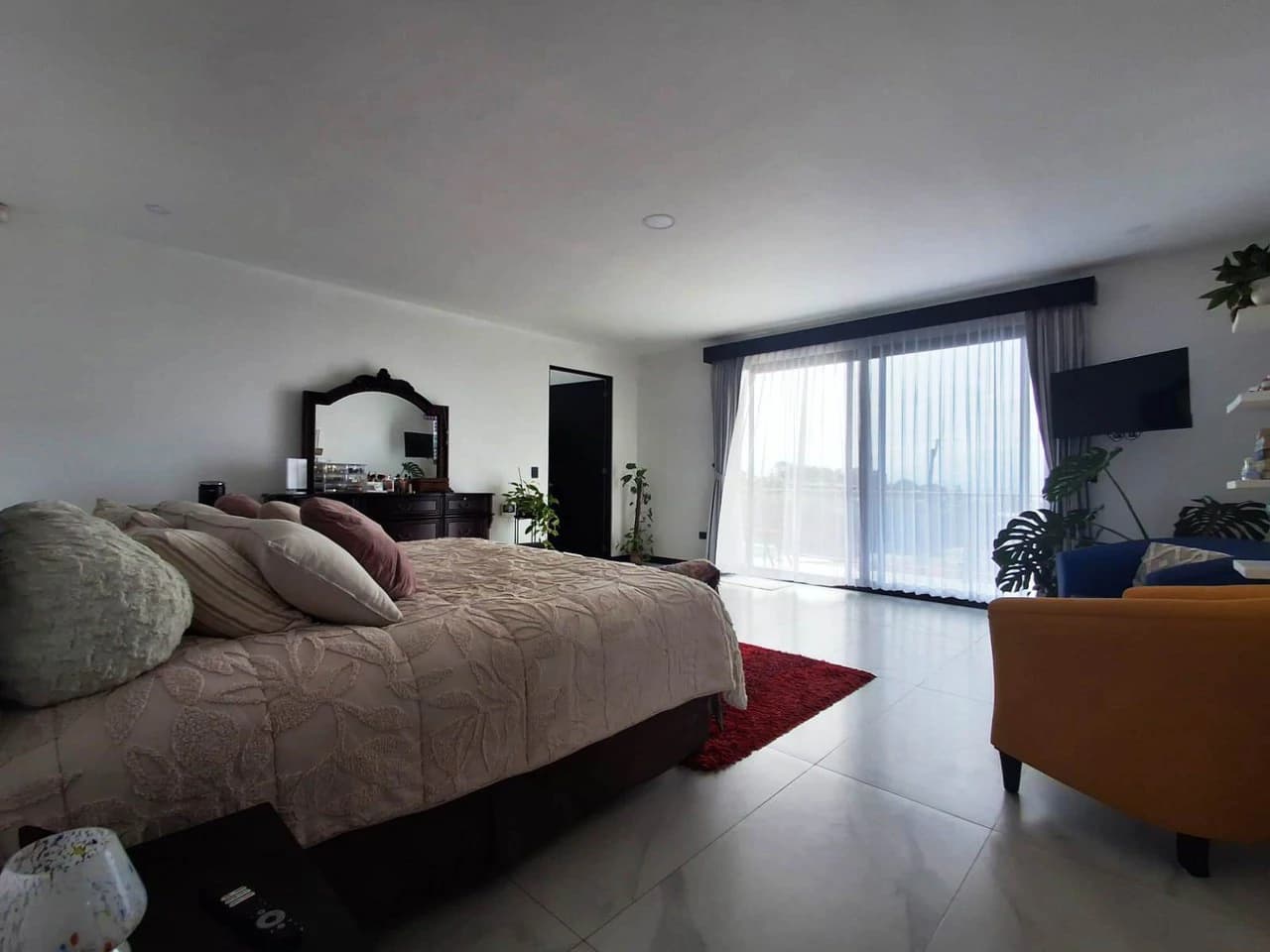 Casa Modern Elegance: 5 Bedrooms...Large Lot and Views! - photo 18