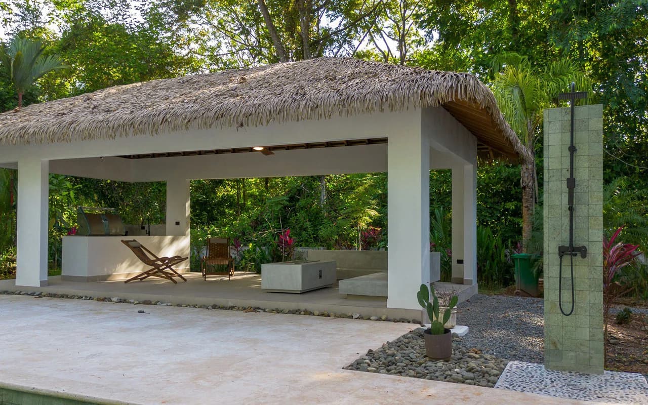 Cinco Ventanas: Modern Tropical Retreat with Private Pool and Jungle - photo 11