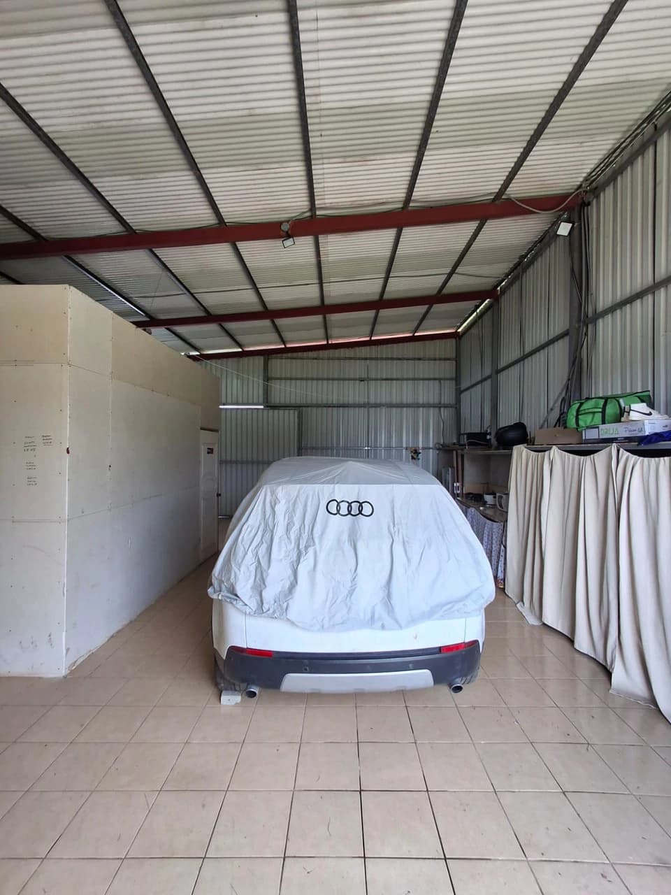 Casa Vista!: 3 level Cityview Hilltop Estate + 27,980m2 - photo 13