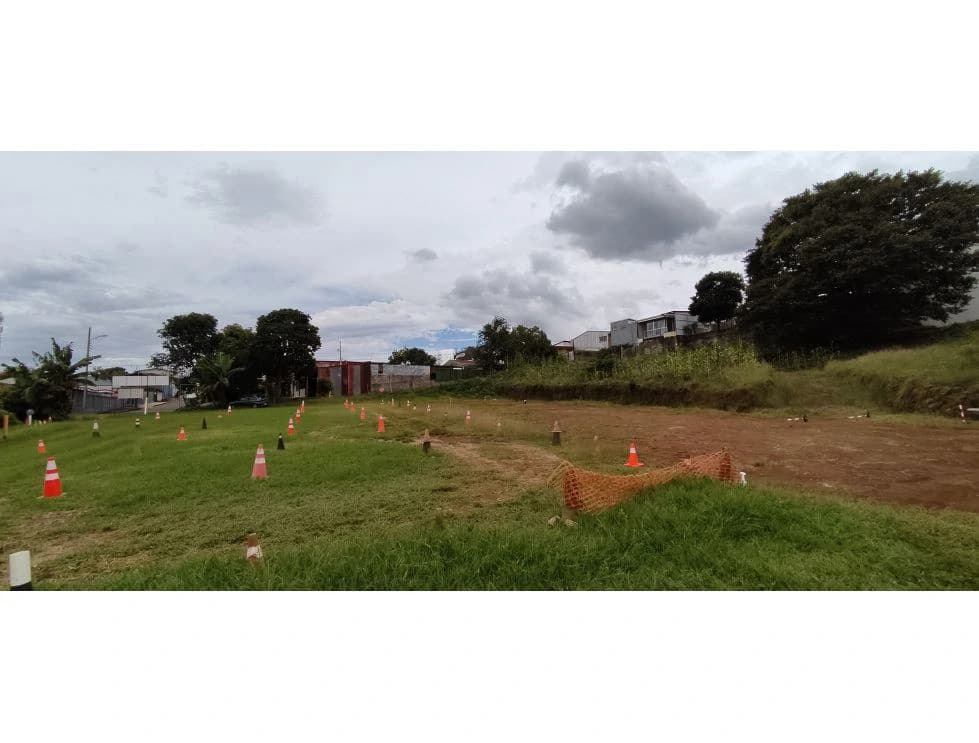 Commercial Plaza: RARE Commercial Development Parcel - photo 2
