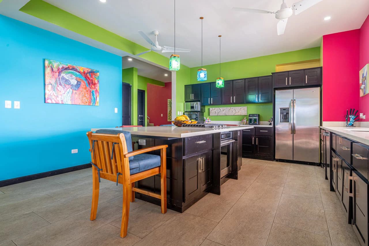Luxury Ocean View Retreat Overlooking the Whale’s Tail – Proven Rental in Gated Enclave - photo 26