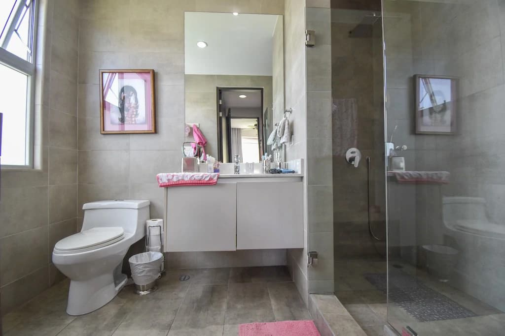 Penthouse con Línea Blanca de 3 habitaciones en Escazú: Apartment For Sale in Guachipelín - photo 35