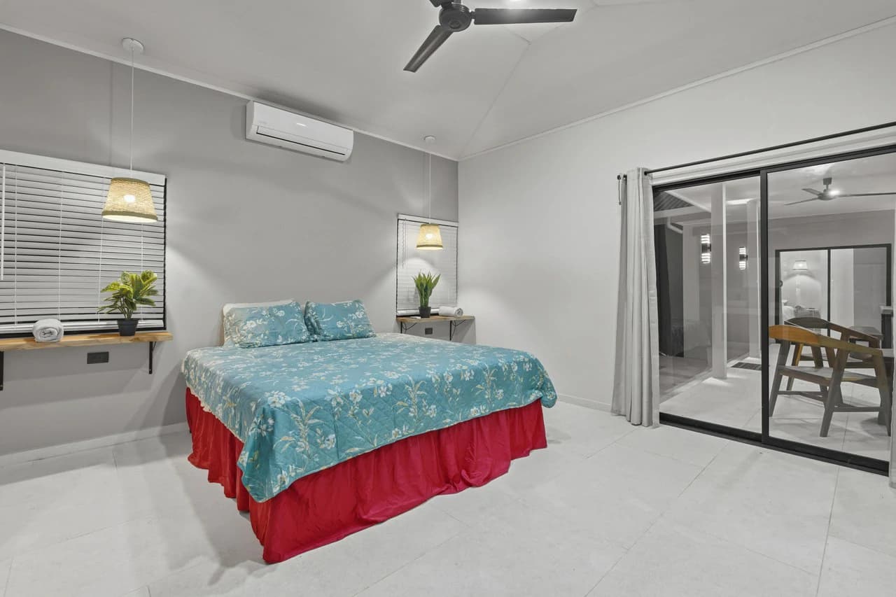Casa Iguana: Modern 3 Bedroom Pool Home for Sale in Tamarindo, Costa Rica - photo 5