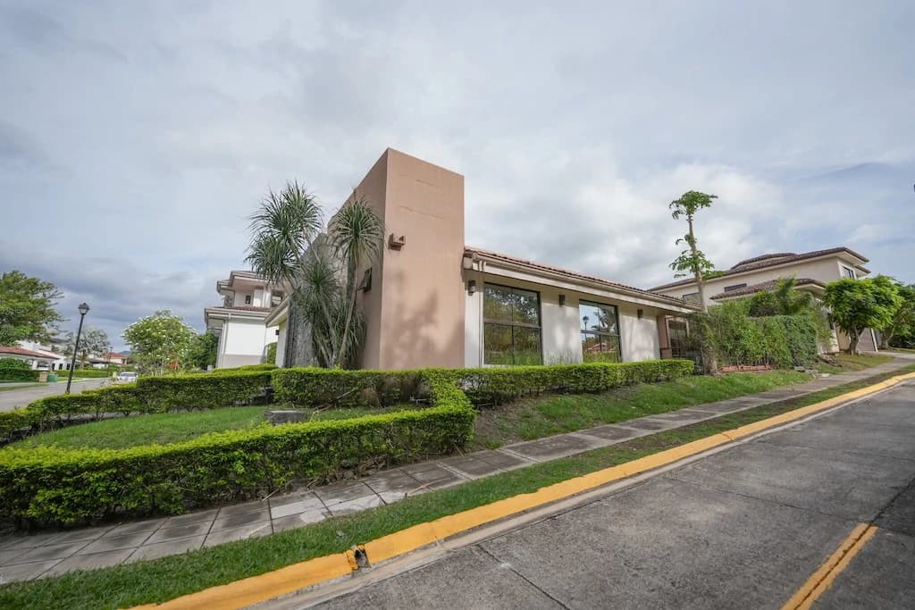 House For Sale in Piedades - photo 27