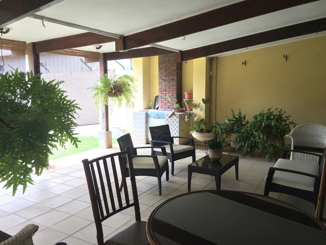 Casa grande con 8 Habitaciones: Big house with 8 rooms in pure center of Liberia