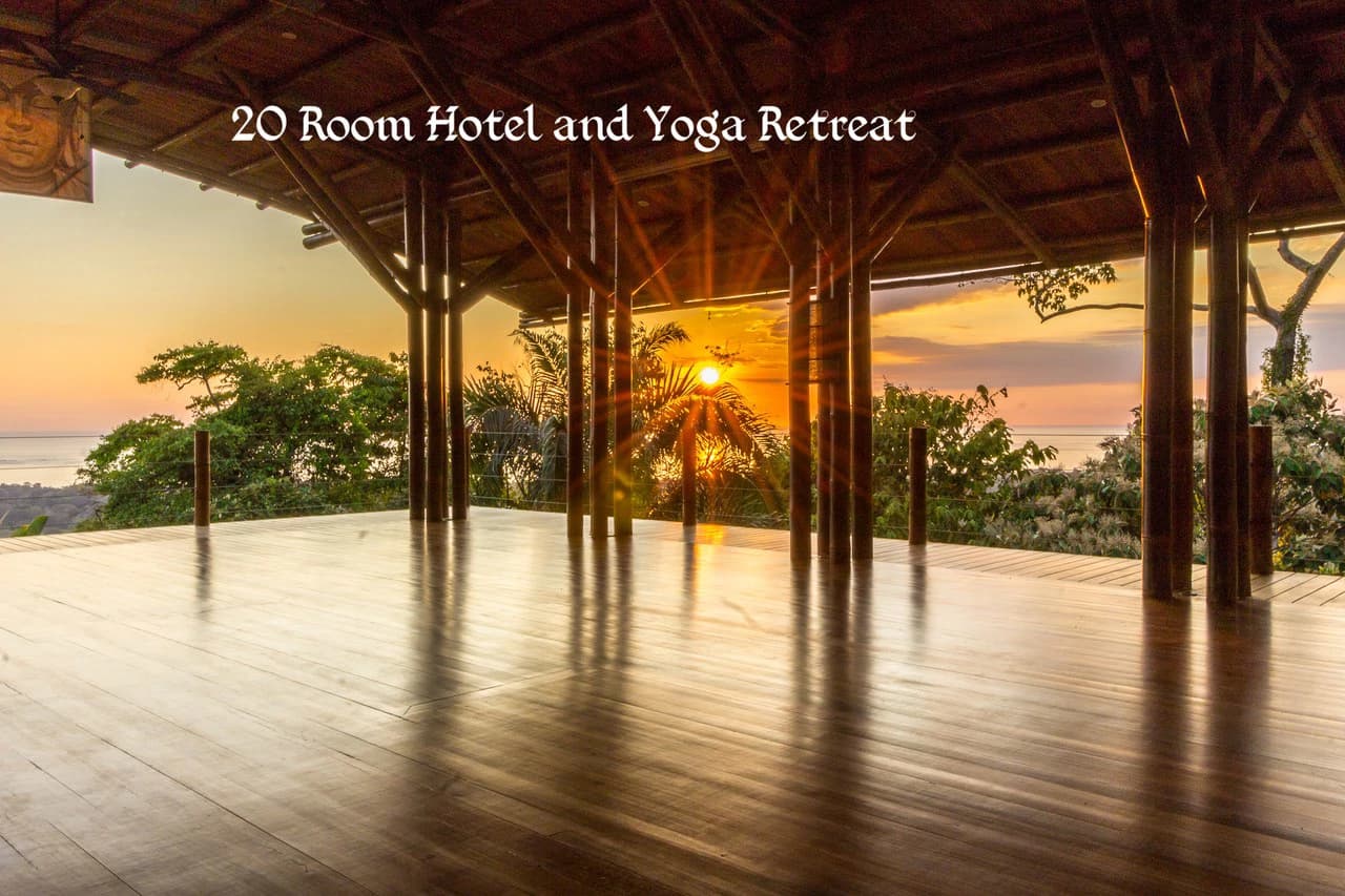 Popular 20-room Boutique hotel /retreat. Stunning ocean views - photo 52