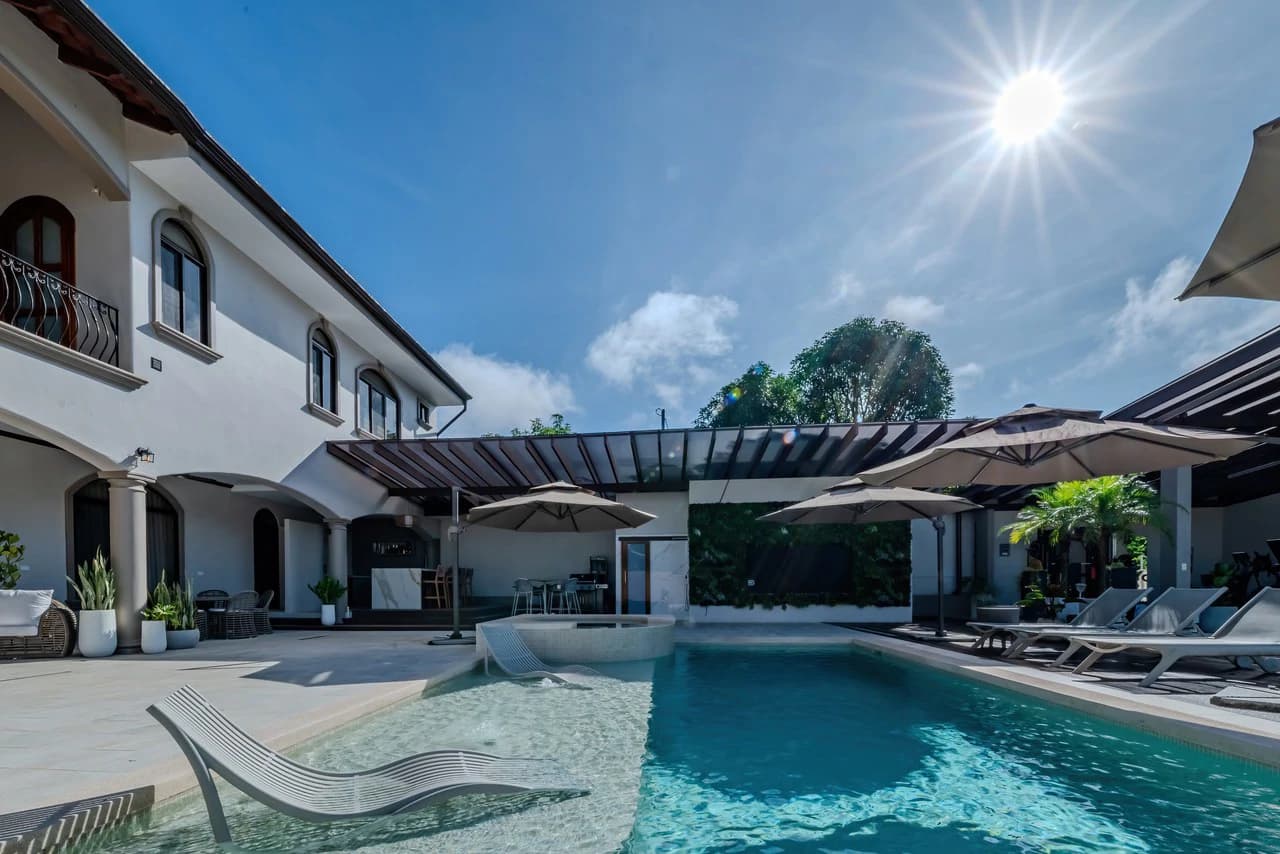 Luxury Home with Pool, Bar Area & Resort-Level Amenities | 6 br, 4.5 ba in Perez Zeledon - photo 41