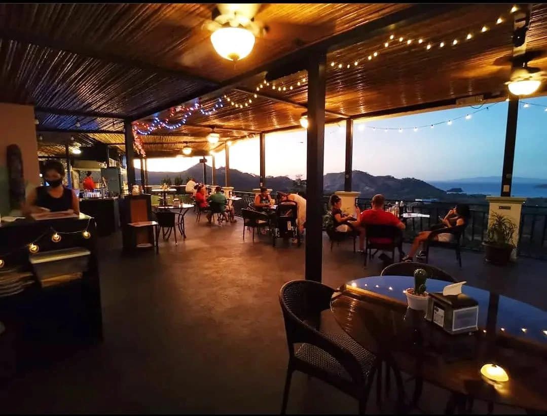 The Lookout Restaurant: Turnkey Business Ocean View Restaurant Coco Beach - photo 9