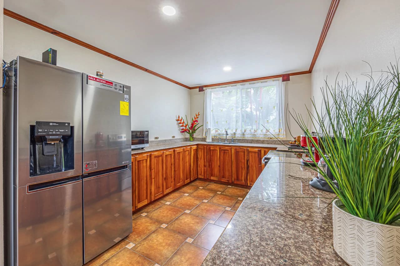 Happy Daze in Uvita: Commercial Building Opportunity in the Heart of Uvita. On Creek with Beautiful Jungle View - photo 43