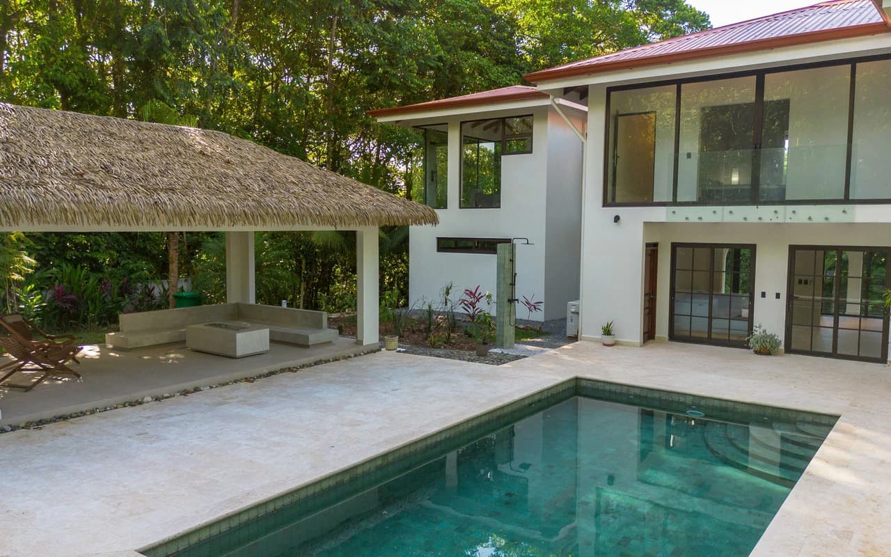Cinco Ventanas: Modern Tropical Retreat with Private Pool and Jungle - photo 4