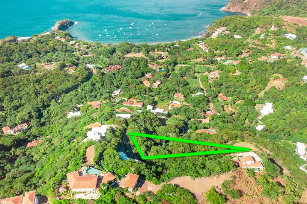 Ocotal Views Lot: Own a Slice of Coastal Heaven!