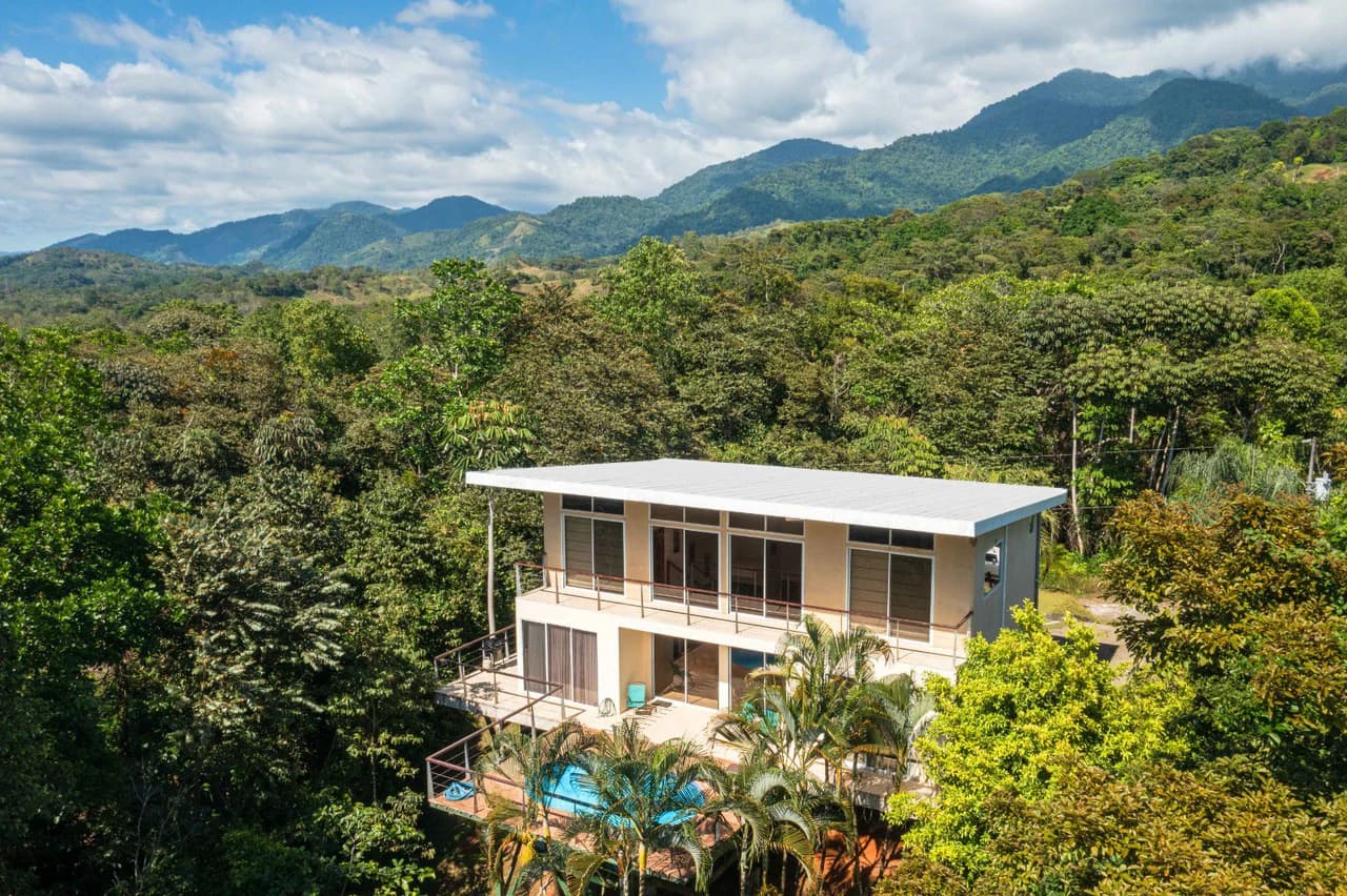 Casa Fox Las Palmas: Mountain House For Sale in Quepos - photo 28