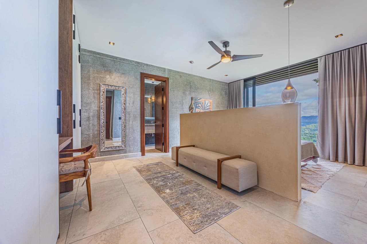 A True Estate Beyond Compare, Ocean Views For Miles: Mountain House For Sale in Uvita - photo 55