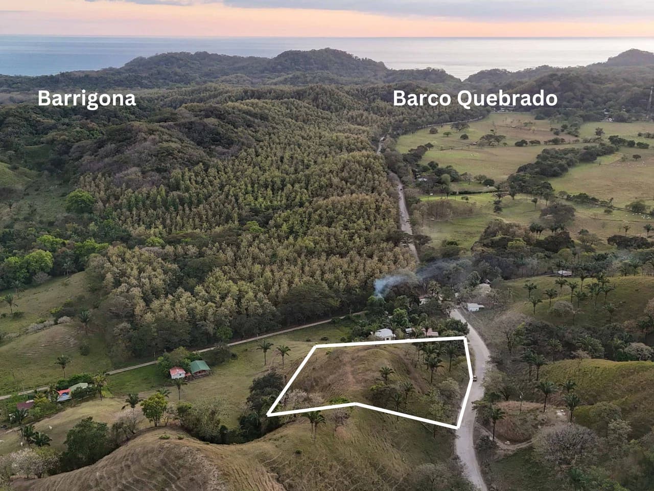 Lote Las Palmas - 1 Hectare lot a short distance to 3 beaches: Countryside Home Construction Site For Sale in Playa Samara