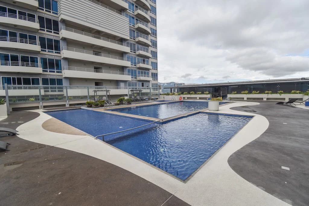 Apartamento de 2 Habitaciones en Torres Paseo Colón: Apartment For Sale in Paseo Colon - photo 22