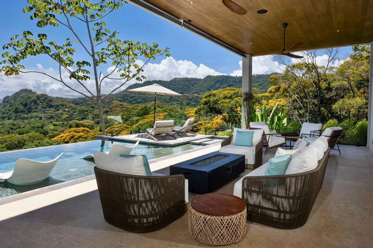 Luxurious 5 Bedroom Coastal Estate Dominical - photo 7