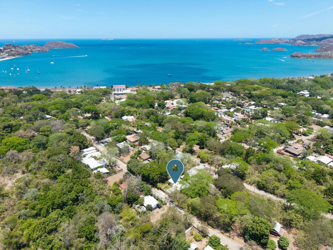 Casa Plumeria: Tropical 4-Bedroom Retreat with Pool Just Steps to Potrero Beach - photo 30