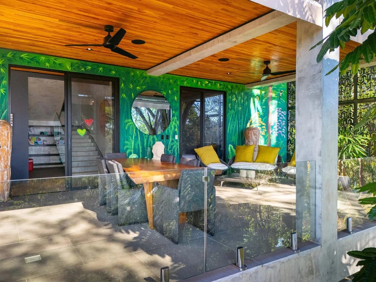 Casa Moon Diablo: Iconic Ocean View Luxury Estate with Infinity Pool, Rooftop Patio, Gym & Sauna in Manuel Antonio - photo 25