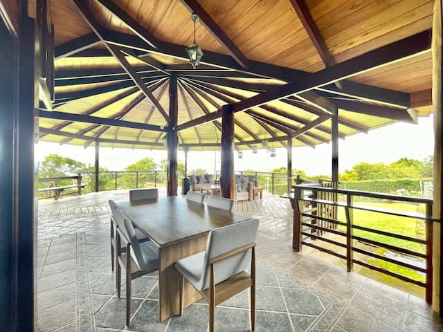 Colonial-Contemporary House with Retractable Star Roof, Guest House, and Panoramic Views - photo 20