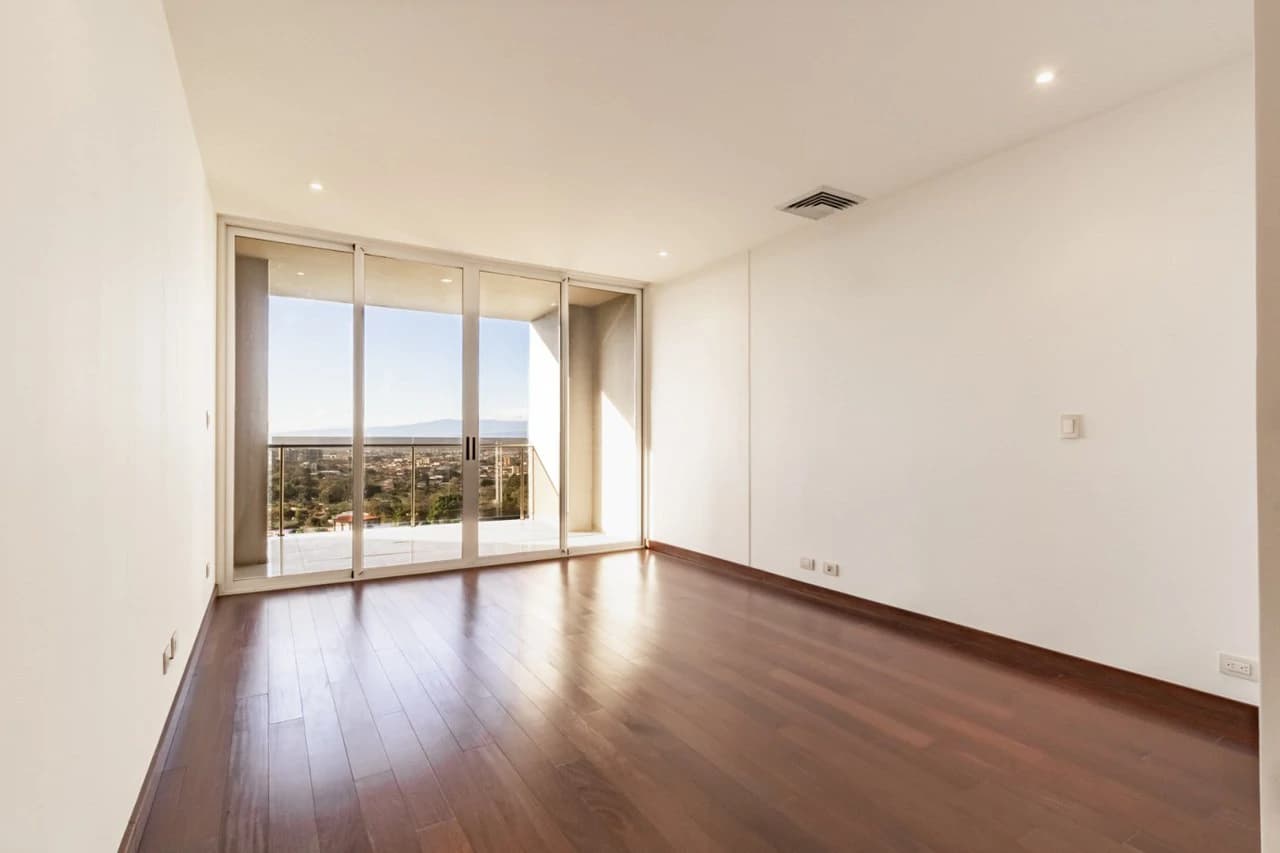 Apartment For Sale in San Rafael - photo 7