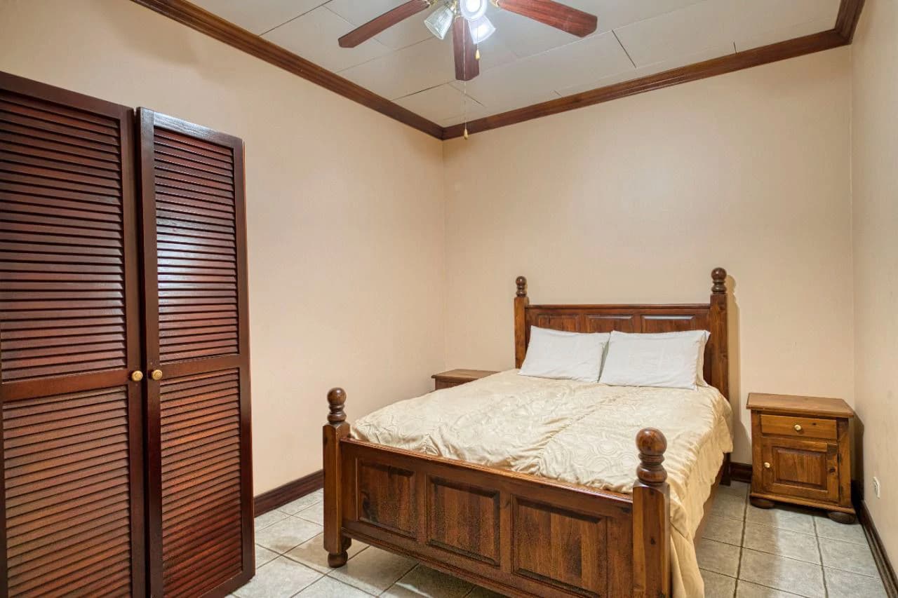 Price Reduced! Income-Generating Property in Costa Rica – Turnkey & Active Rental Business - photo 15