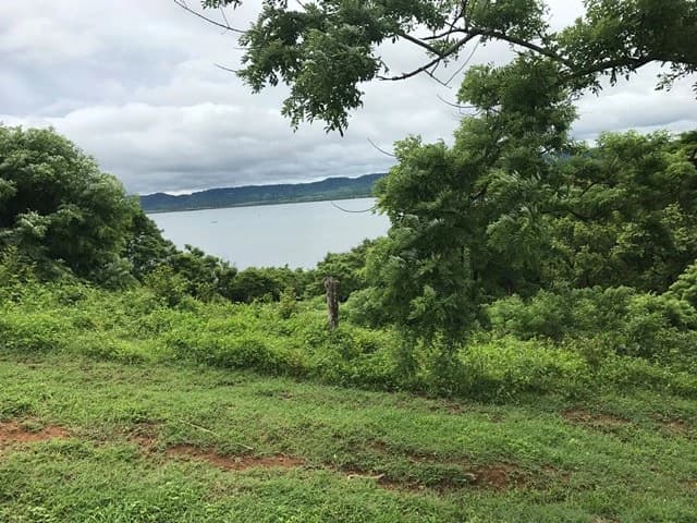 Big property with ocean view - photo 5