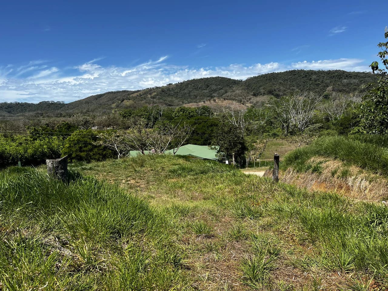 Downtown Hojancha: Home Construction Site For Sale in Playa Samara