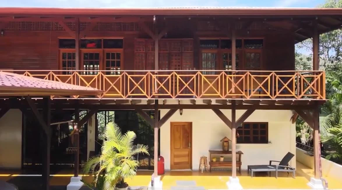 Finca Bambu: DEAL! Unique Luxury Chalet, Guest house and Pool! - photo 4