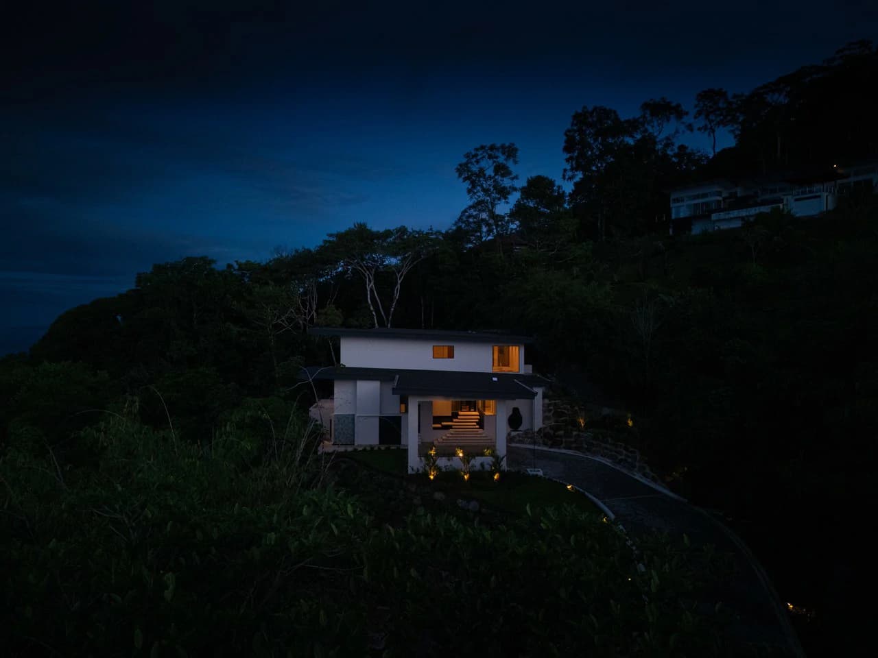Acqua Blu: Mountain House For Sale in Escaleras - photo 38