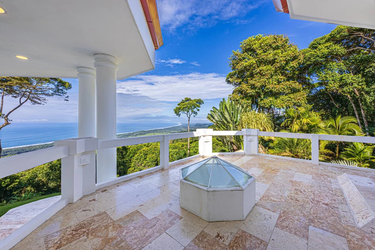 17 ACRES – 5 Bedroom Grand Estate, Guest House, SPECTACULAR VIEWS!!! - photo 27