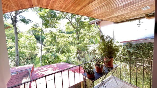 Casa Pinares: Rare 0.30-Acre Sprawling Garden Estate in Pinares, Curridabat | 1,241 m² Lot with Mature Trees, Protected Forest Views & 5,380 Sq. Ft. Build - photo 30