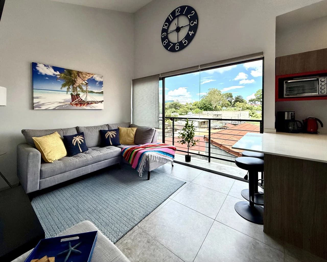 San Pedro Condo: Urban Sunset Loft - Modern Furnished 2 Bedroom Condo for Sale in San Pedro, San José - photo 5