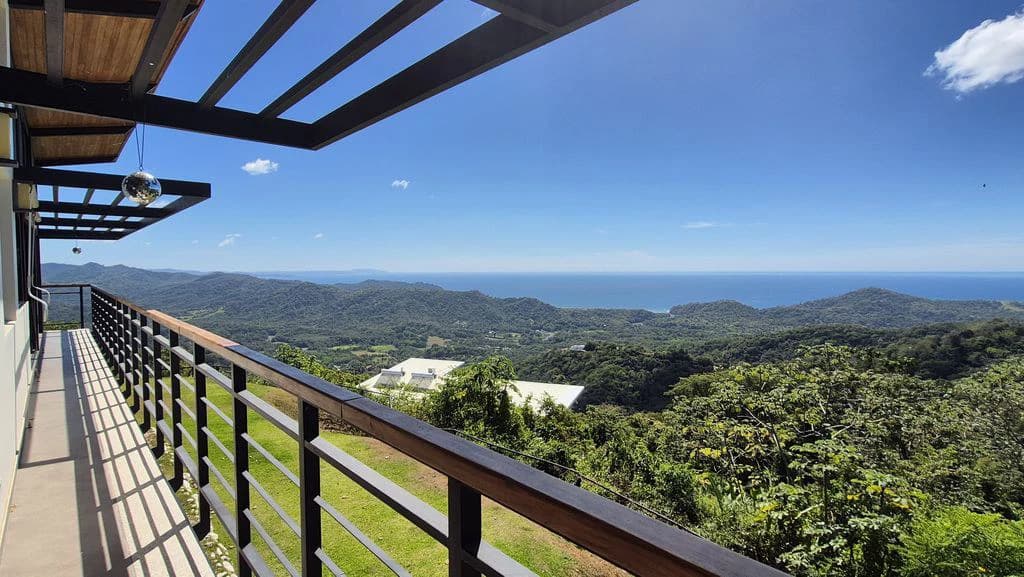 Casa Pacifica: Contemporary Home with Spectacular Ocean View - Pool and Jacuzzi - photo 25