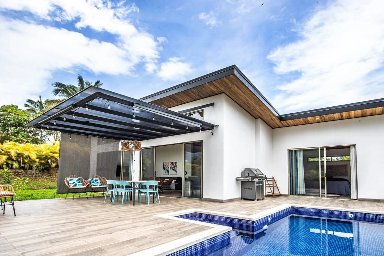 Mountain View 3 Bedroom Home in Toucan Gated Community
