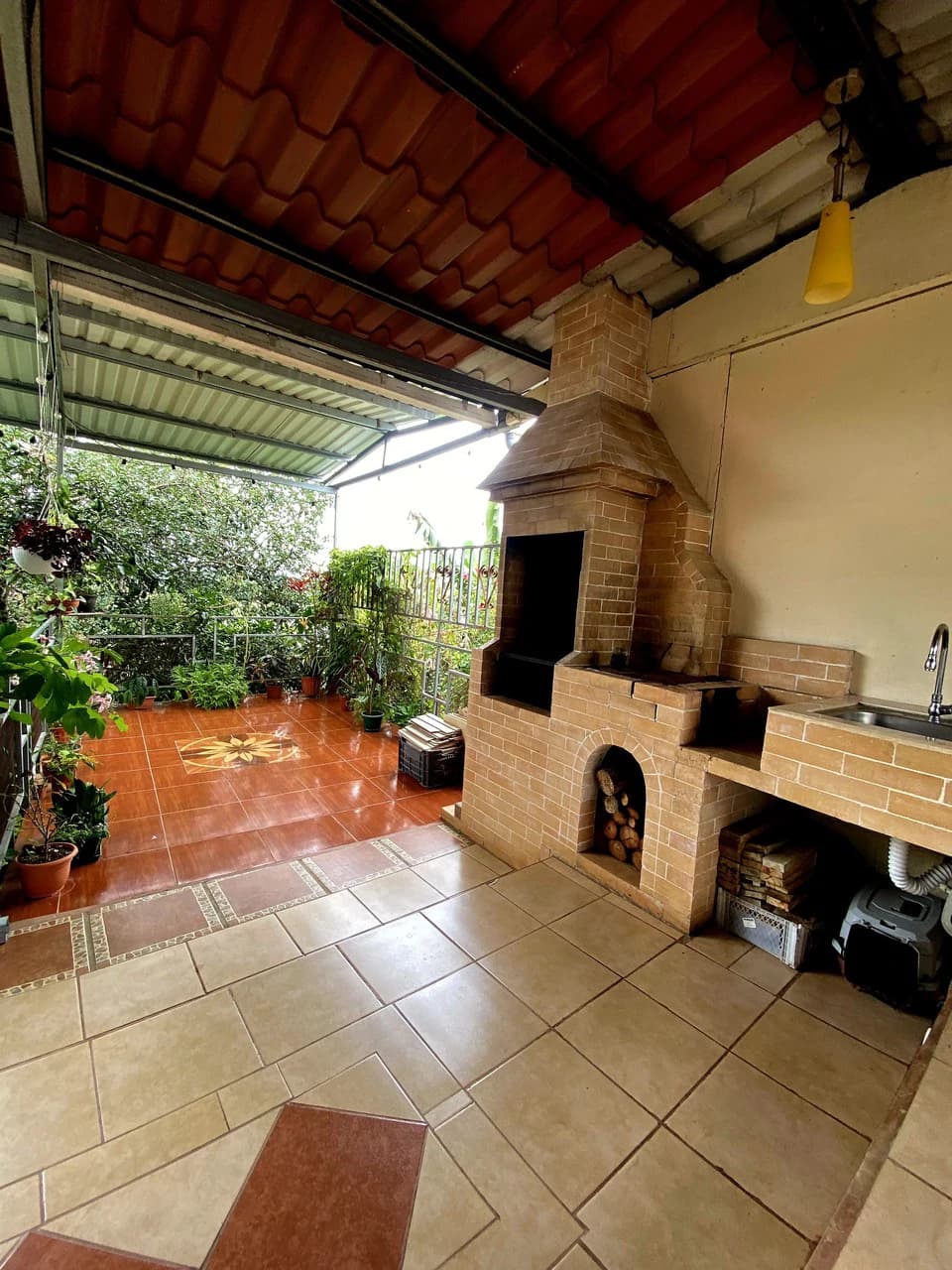 CASA EN VENTA EN BARRIO BOSTON, PEREZ ZELEDON: House For Sale in San Isidro del General - photo 17