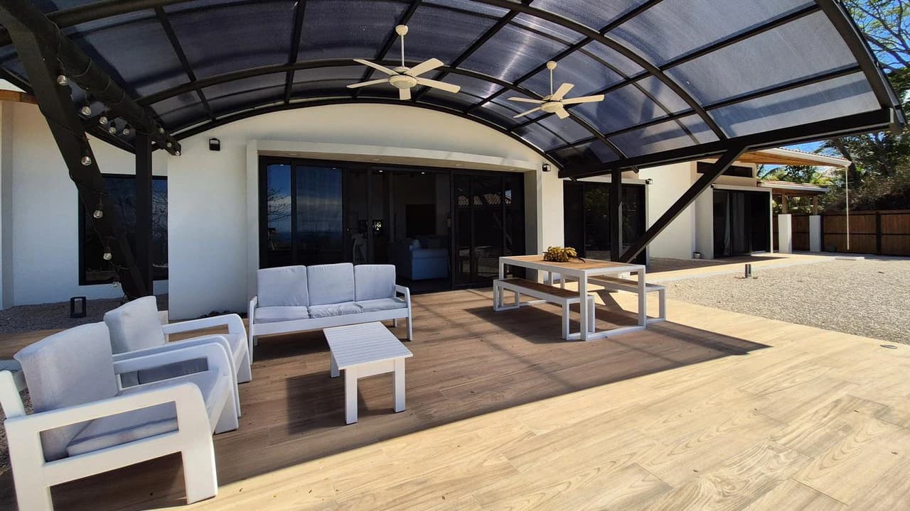 Casa Happy Eden: Elegant Ocean View Villa with Infinity Pool in Exclusive Boca del Toro – minutes from Carillo Beach - photo 10