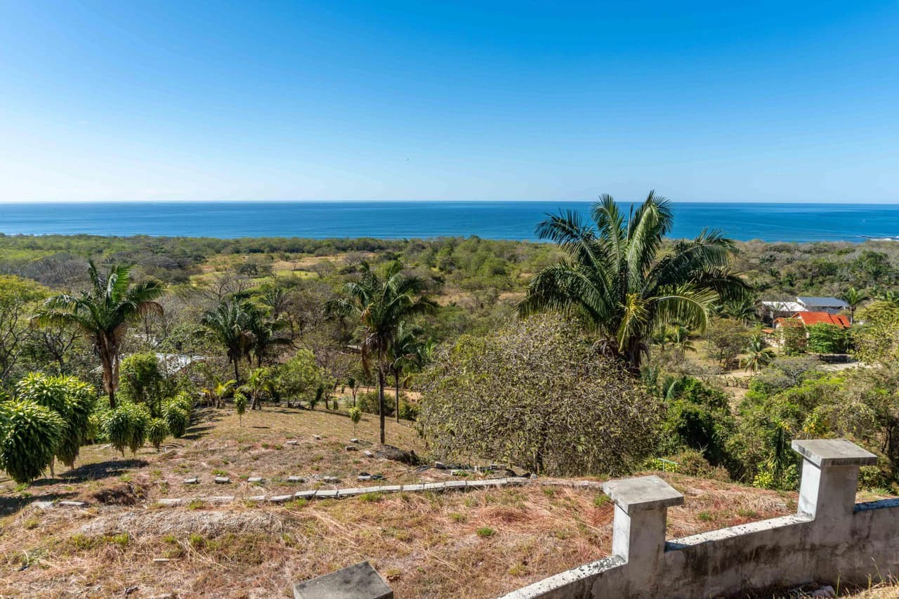 Oceanview Three Parcel Lot in La Reserva