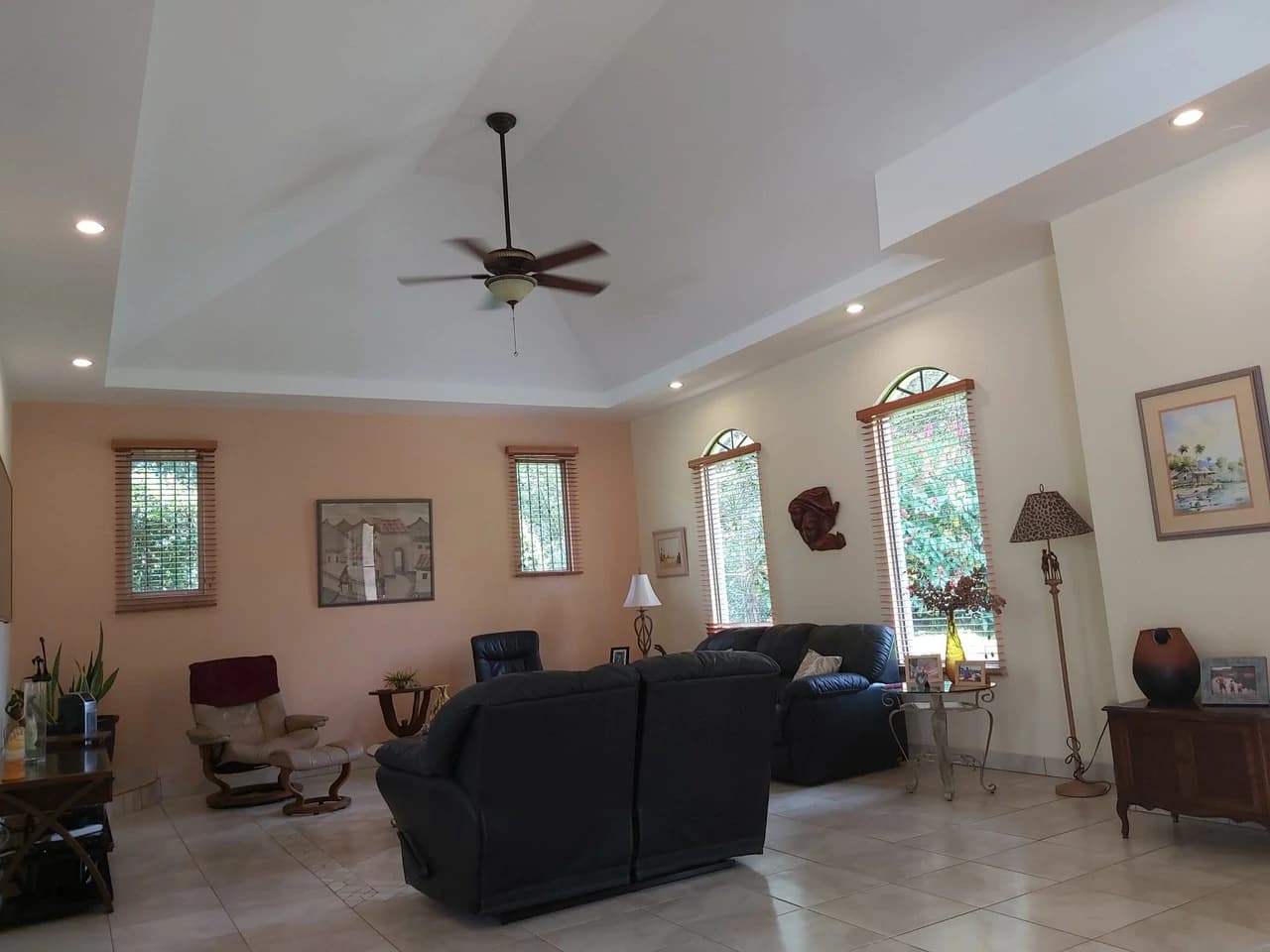 Countryside and Near the Coast House For Sale in Higuito - photo 18